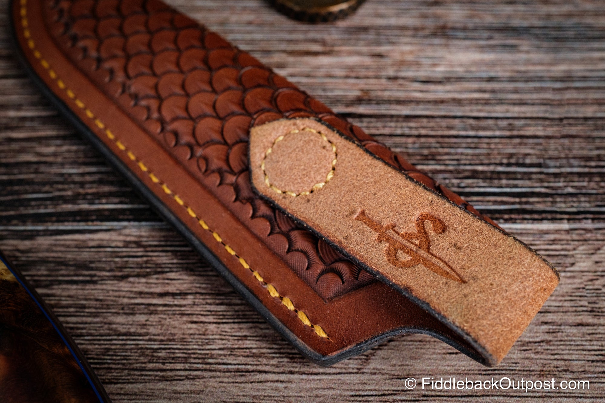 Diomedes Traditional 728 - Leather Belt Sheath - Custom Dragon Scale Tooling