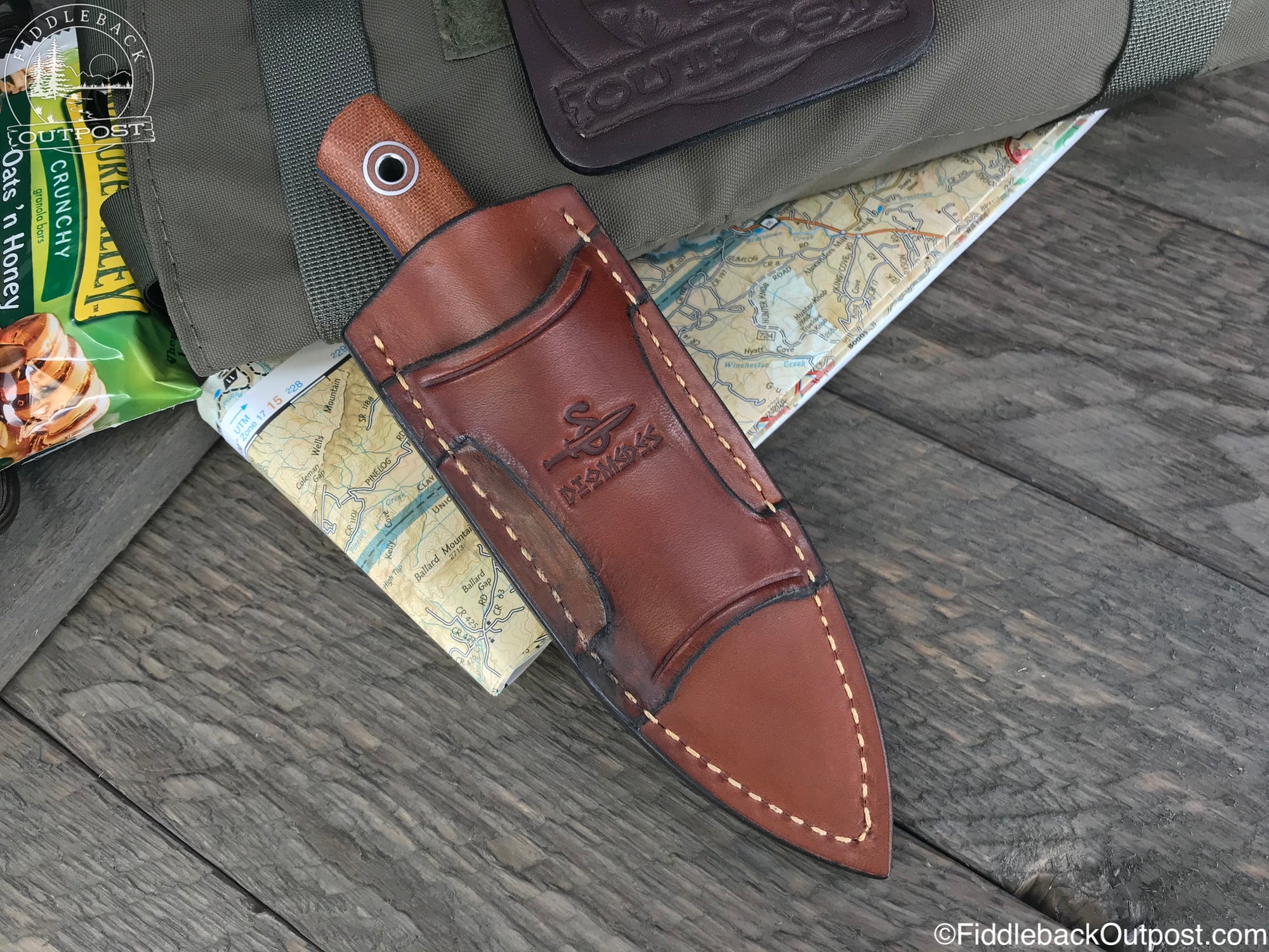 Diomedes Industries - XCarry 568 - Fiddleback Outpost - Leather Belt Sheath