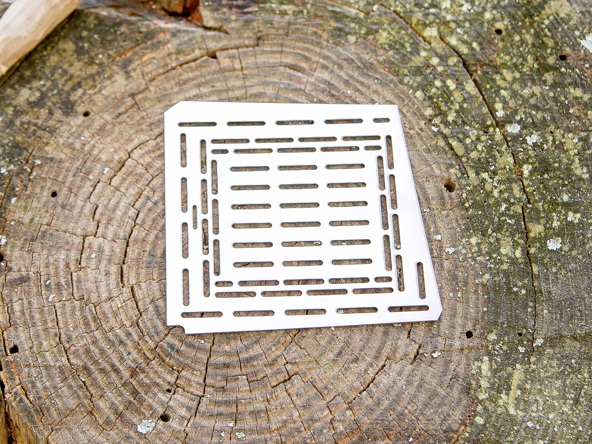 Adjustable Fire Grate for 5" Firebox - Fiddleback Outpost