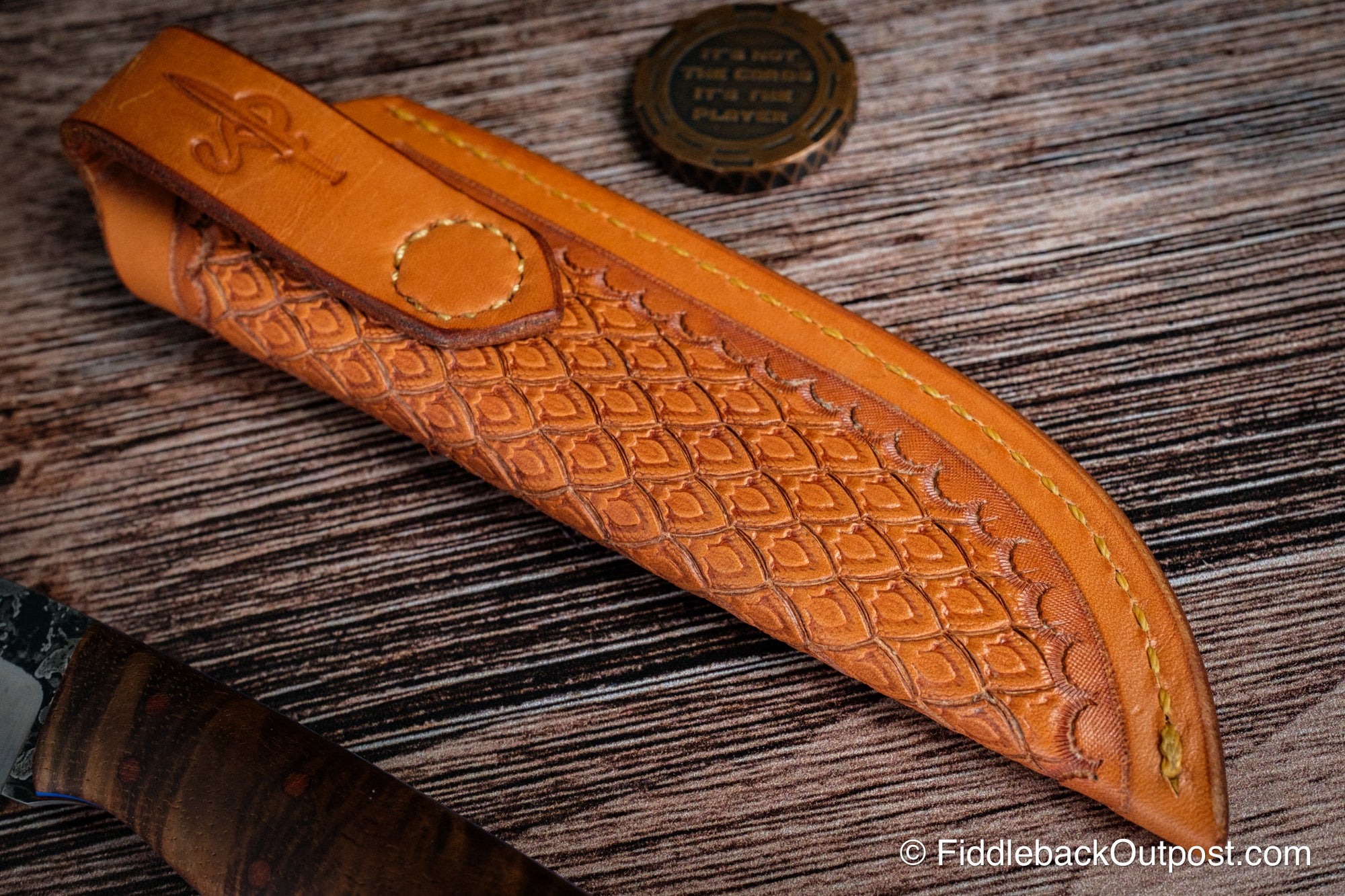 Diomedes Industries Traditional 638 - Leather Belt Sheath - Obsidian Crest