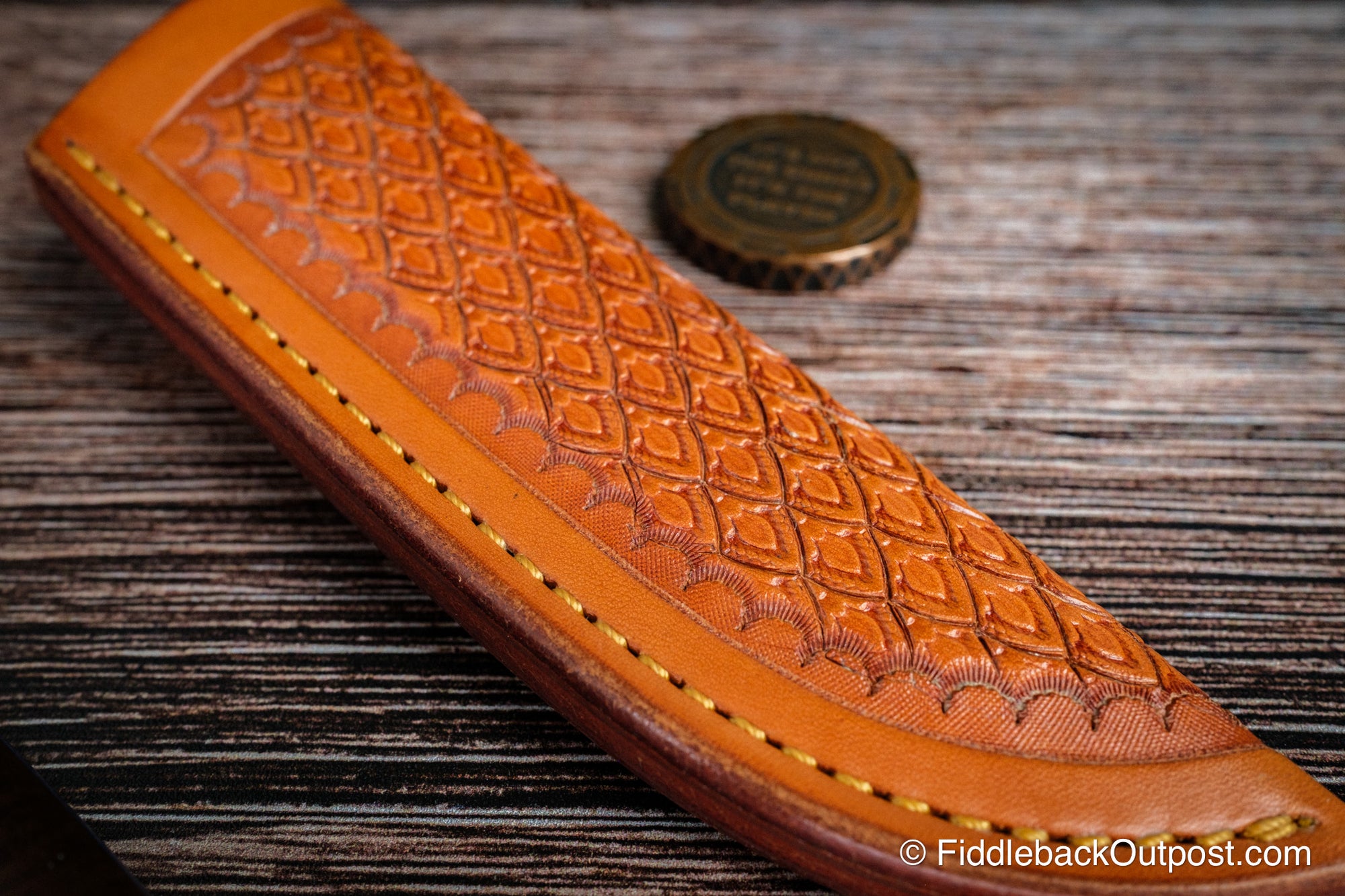 Diomedes Industries Traditional 638 - Leather Belt Sheath - Obsidian Crest